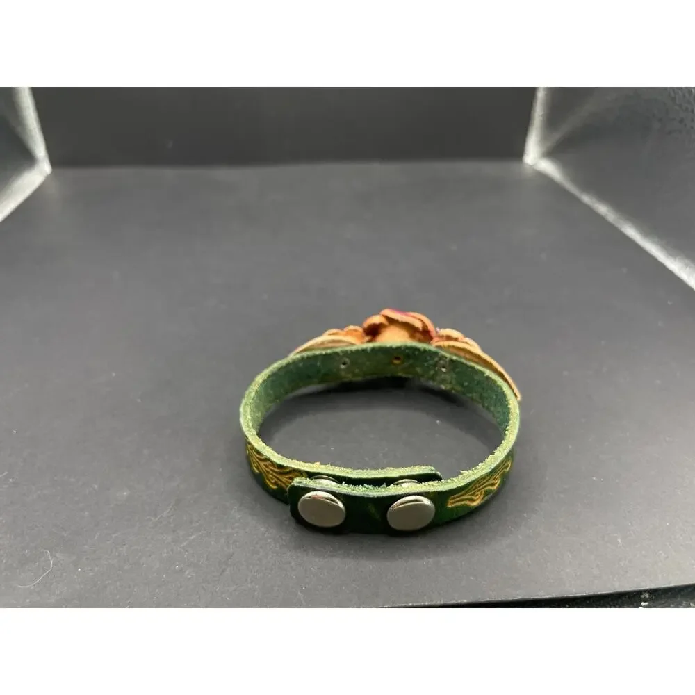 Vintage Guang Tong Signed Bohemian Leather Flower Bracelet With Snap